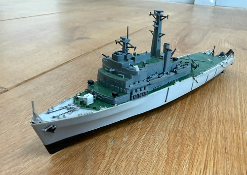 Vintage 60s airfix - model, hms