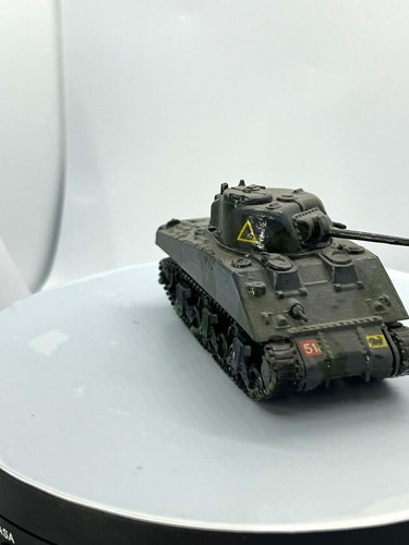 Sherman tank model built - 1/76,