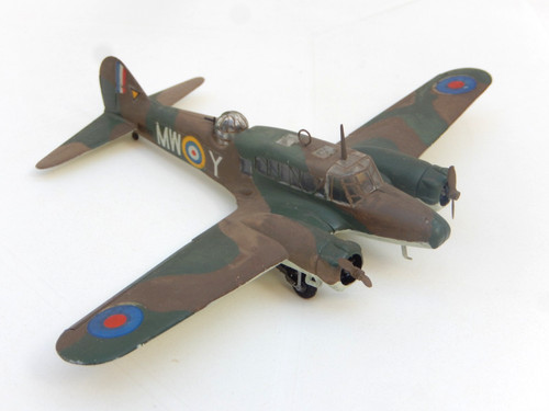 Vintage assembled made model - assembled,