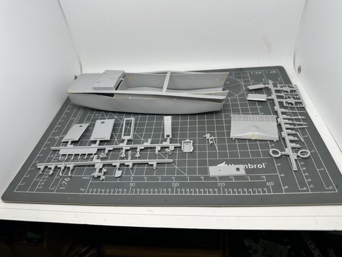 Airfix 76 lcm3 landing - 1:72,