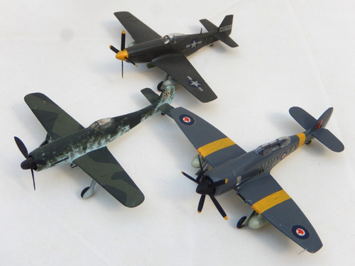 Scale assembled made - 1:72,